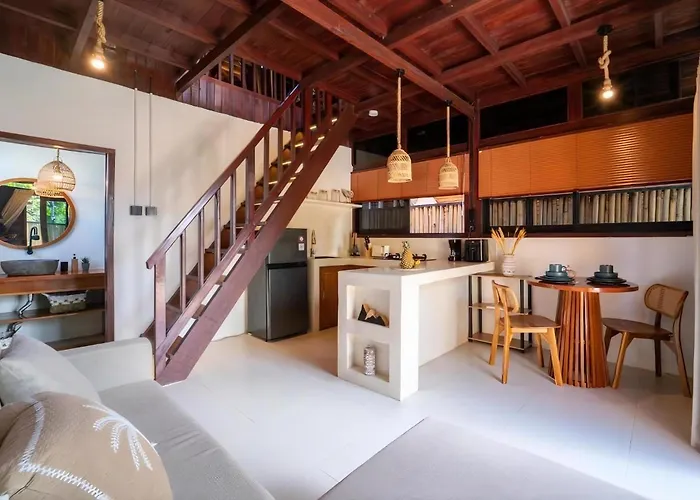 Pura In Uluwatu Villa